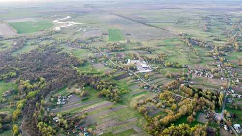 Земли «Олстас Лен» в Менском районе Черниговской области АгроЭкспедиция Посевная 2017 с квадрокоптера