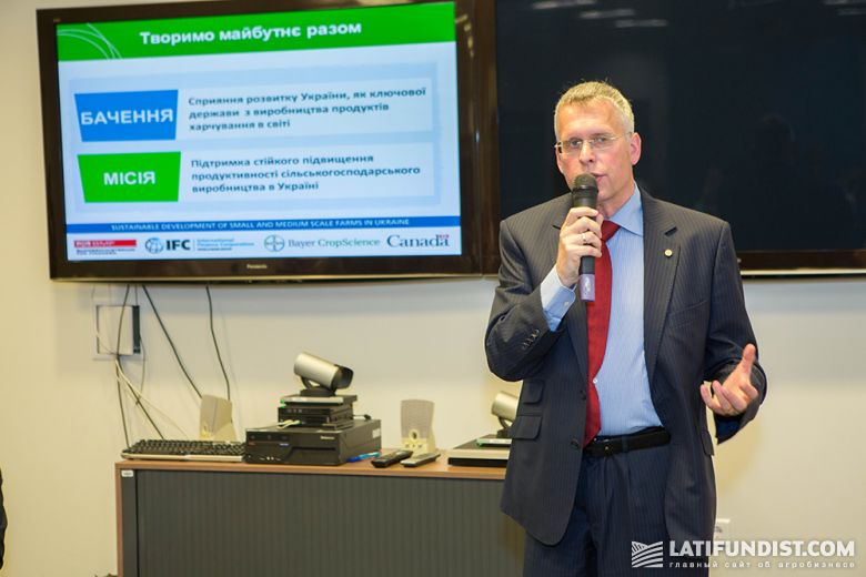 Презентация руководителя бизнеса Bayer CropScience в странах Северного Причерноморья Андреаса Лехеля