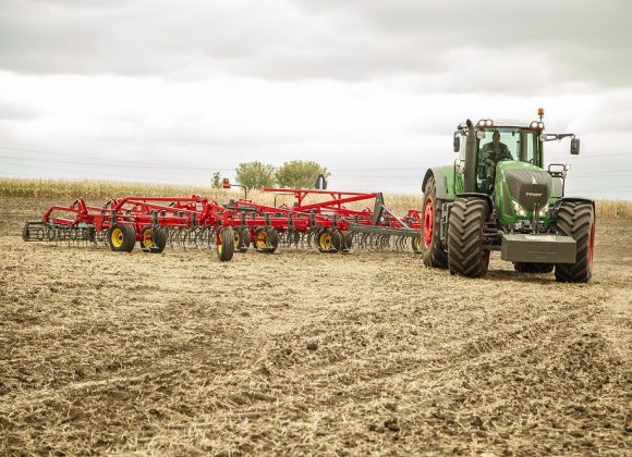 Агроспейс устроил парад техники AGCO на Международном дне поля