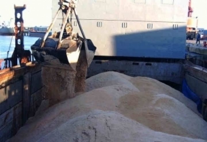 Украина может экспортировать более 1 млн. тонн сахара 