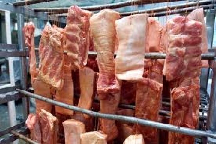 Мясокомбинат UkrLandFarming увеличил производство продукции в 2012 году