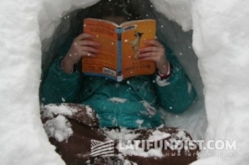 Читаем свежий выпуск аграрного чтива, даже в снегу! :) Читаем свежий выпуск аграрного чтива, даже в снегу! :)