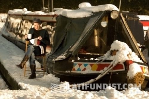 Читаем свежий выпуск аграрного чтива, даже в снегу! :) Читаем свежий выпуск аграрного чтива, даже в снегу! :)