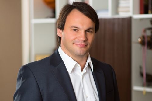 Юрий Давыдов, основатель компании Apollo Group Давыдов