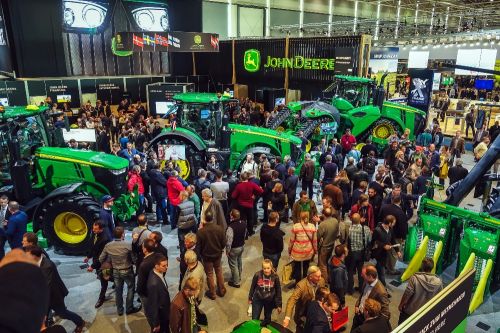 Стенд John Deere Стенд John Deere