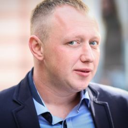 Денис Нестеренко Денис Нестеренко