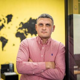 Володимир Славінський Володимир Славінський