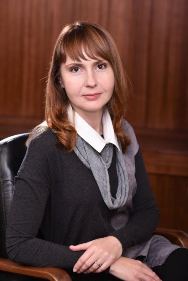 Лещук Любовь — Latifundist.com