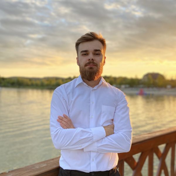 Попович Богдан — Latifundist.com