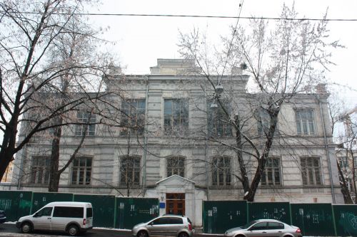 Дом, в котором остановилось время Дом, в котором остановилось время
