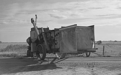 Комбайн, ок. 1937 г. harvester