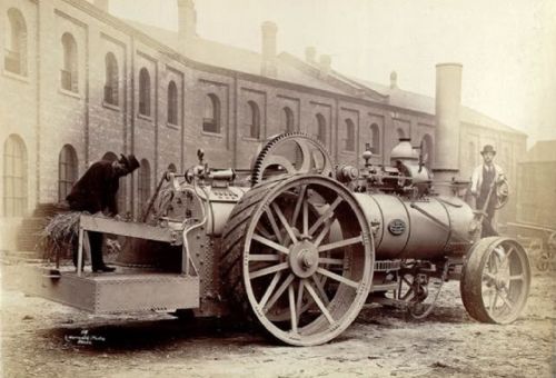 Паровой трактор steam tractor