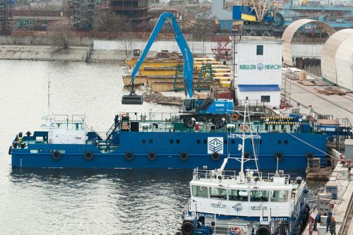 Плавучий кран «Нибулоновец» готов к работе! NIBULON