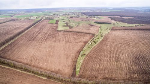 Поля предприятия «Лан» (AgroGeneration) в Харьковской области АгроЭкспедиция Посевная 2017 с квадрокоптера