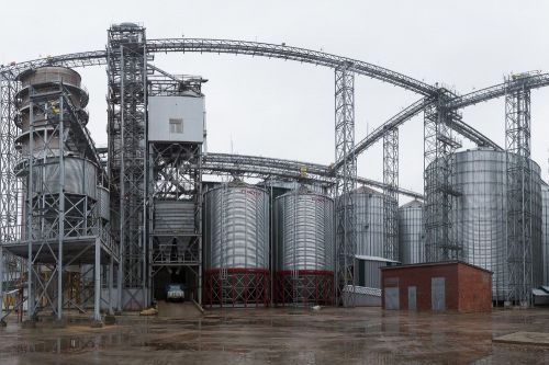 Банки Элеватор «Порттрансбуд» UkrLandFarming