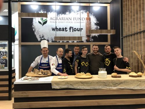 Представители ПАО «Аграрный фонд» и группа Joryj Kloc Представители ПАО «Аграрный фонд» и группа Joryj Kloc
