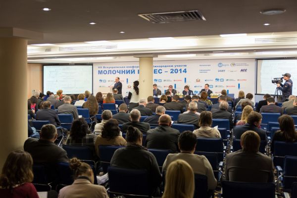Молочная отрасль Украины работает в сложных условиях, считают участники конференции