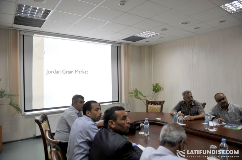 Практичиские занятия для специалистов компании «Нибулон» и Министерства сельского хозяйства Иордании