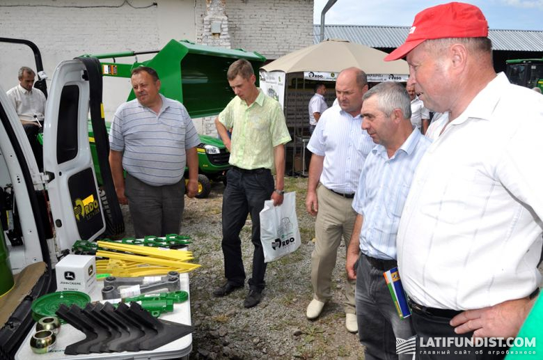 «РДО Украина» всячески помогает хозяйству, обеспечивая бесперебойность работы техники на полях