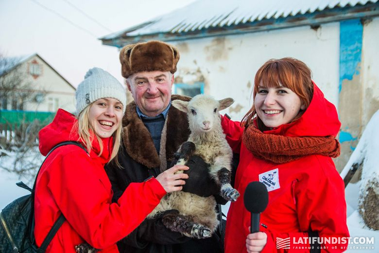 Житель села Голенка Анатолий держит у себя почти 20 овец