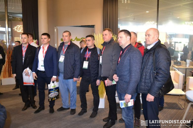 Украинская делегация на на SIMA 2019