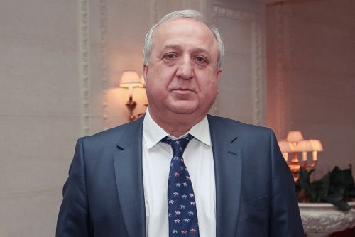 Шевки Аджунер Шевки Аджунер