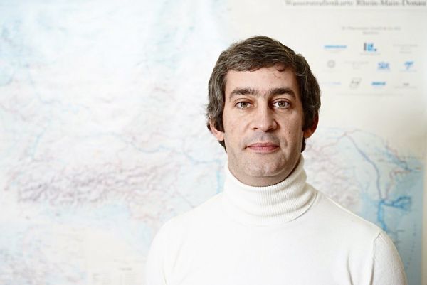 Владислав Бєлах,  заступник директора з економіки та фінансів «Українського Дунайського судноплавства»