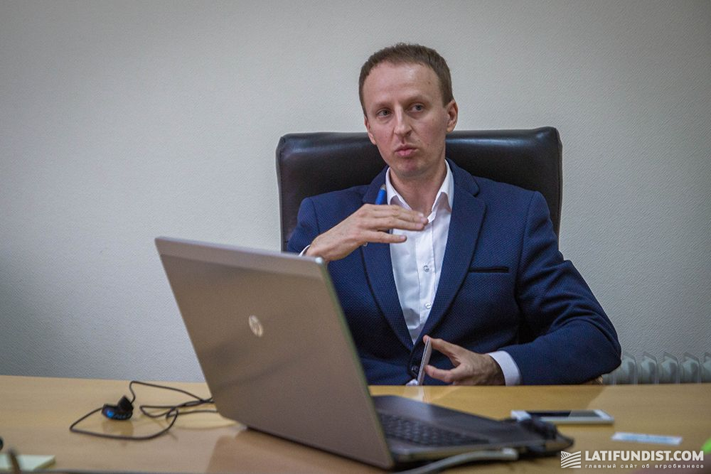 И.О. директора компании-переработчика зерна «Столичный Млын» Валерий Андриянов