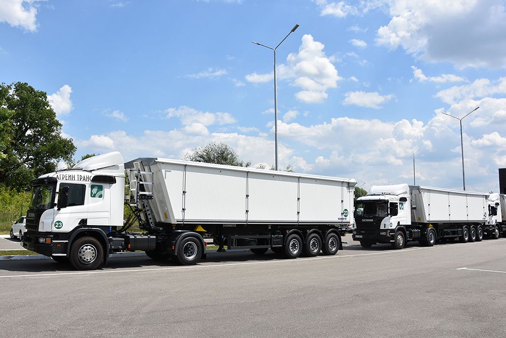 Trucks owned by Agrain Trans 