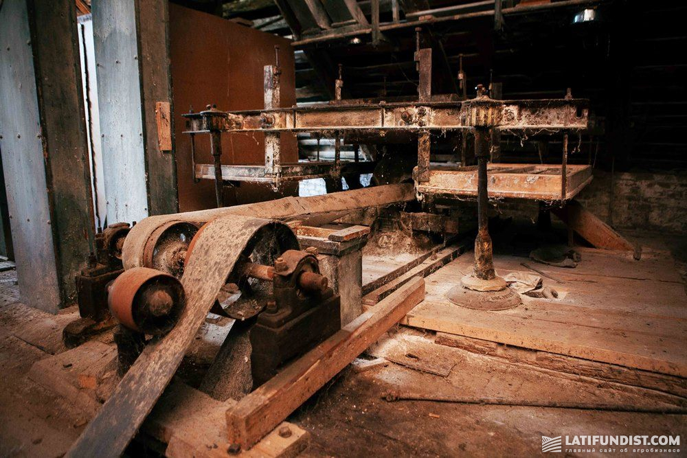 Оборудование старой мельницы в Борисовке