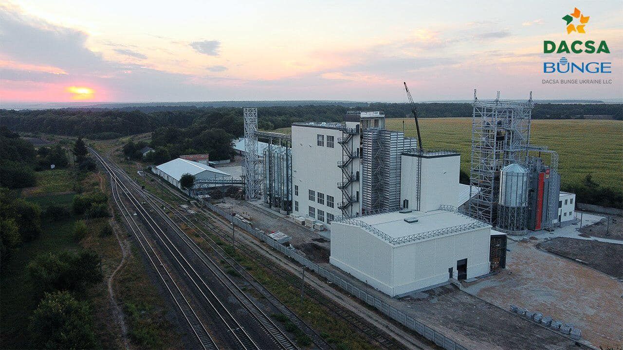 «Дакса Бунге Украина» запустила новый завод глубокой переработки кукурузы