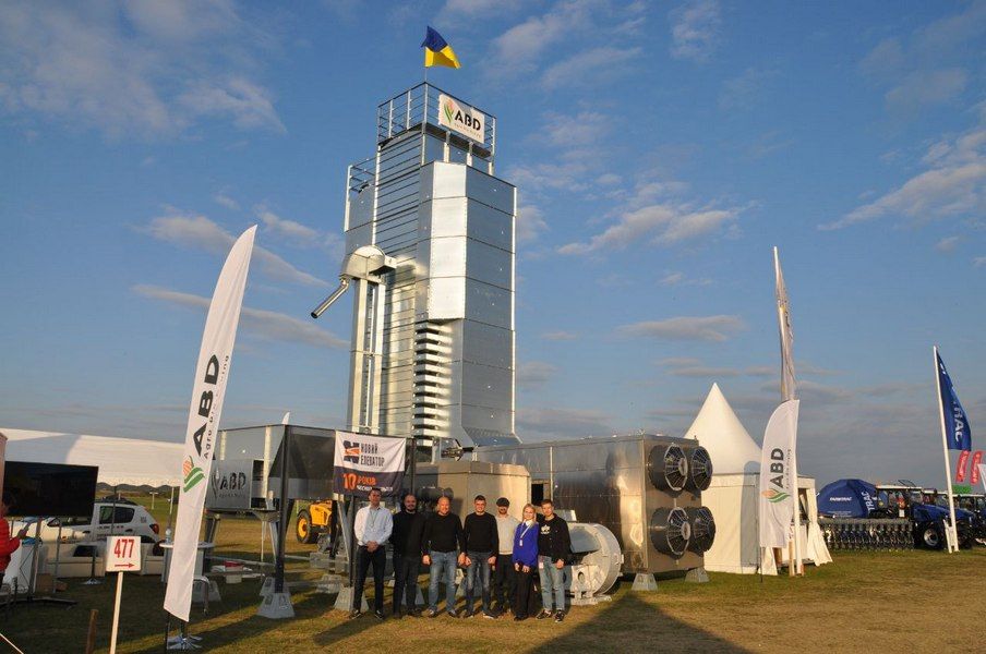 Компанія Новий Елеватор представила сучасні енергоощадні технології для сушіння зерна у Польщі