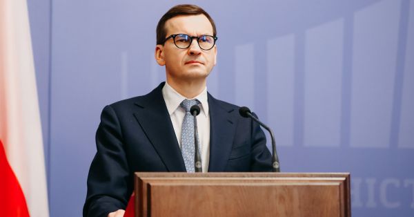 Матеуш Моравецький, прем'єр-міністр Польщі
