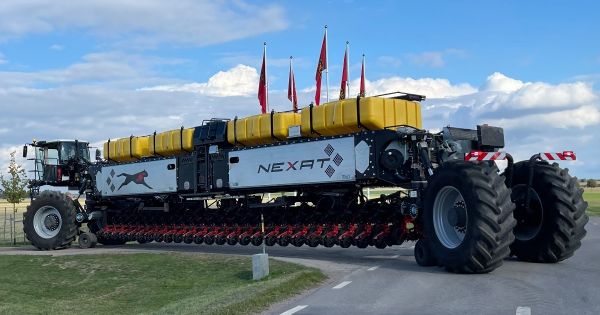 Системний трактор NEXAT