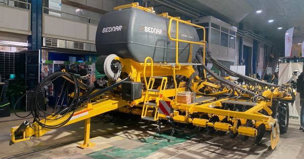 Сівалка BEDNAR OMEGA