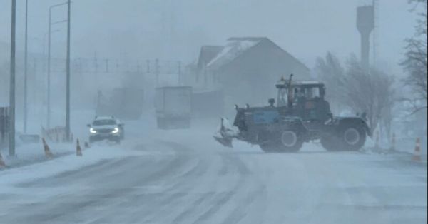 Снігова буря біля переправи Орлівка