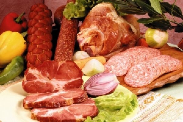 В Украину в прошлом месяце ввезено на 30% больше свинины