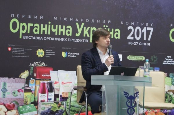 Oleg Maksak during the congress Organic Ukraine 2017