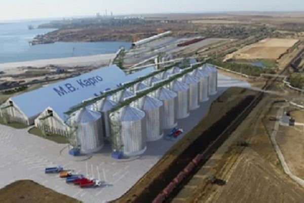 Cargill and M.V. Cargo grain terminal in the port of Yuzhny (Odesa region) 