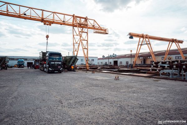 Завод Кобзаренка