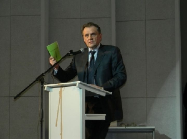 Л. Козаченко на XXII съезде АФЗУ