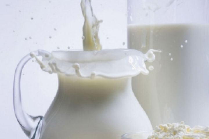 Спор о внесении молока в перечень объектов ценового госрегулирования