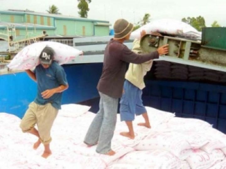 Шри-Ланка экспортирует рис