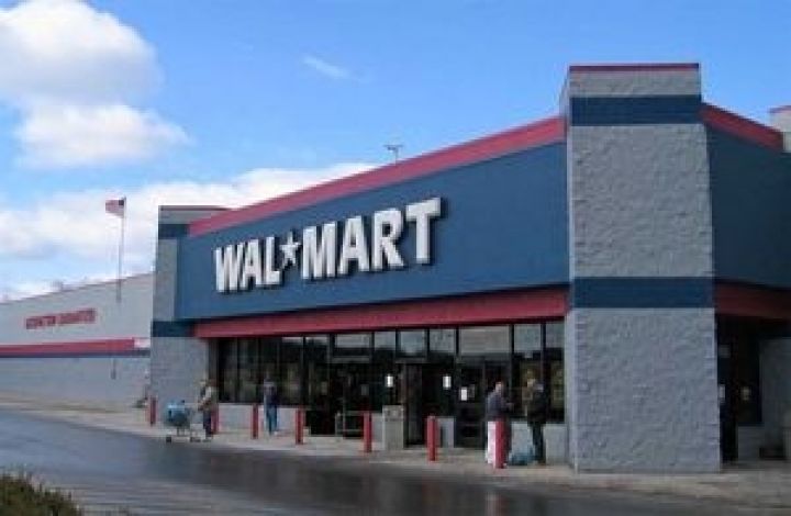 Китай. Wal-Mart вовлечен в очередной скандал вокруг свинины