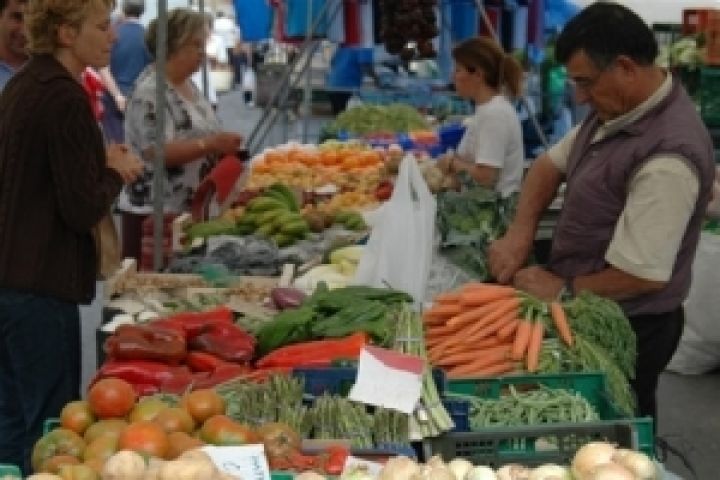 Россия. Цены на продукты питания с начала 2012 г. выросли на 4,8%