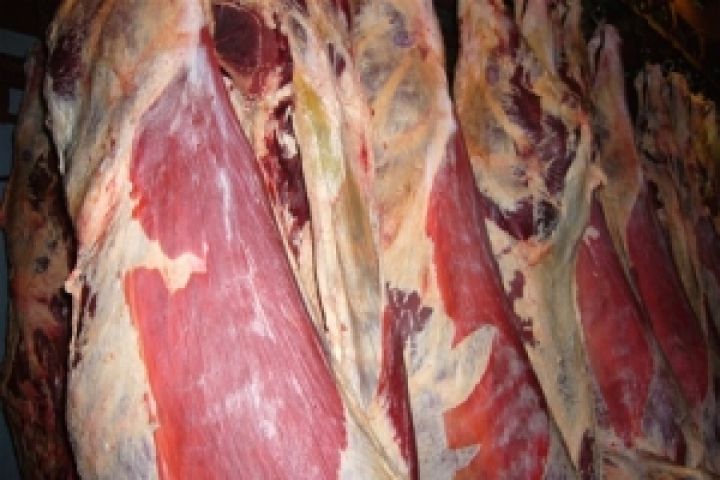 Украина намерена сократить импорт свинины на 40%