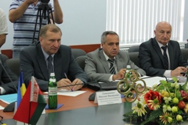 Белорусские комбайны будут производиться в Херсоне