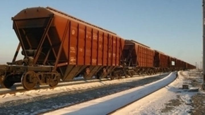 В первой половине декабря железными дорогами перевезли около 2 млн т зерна