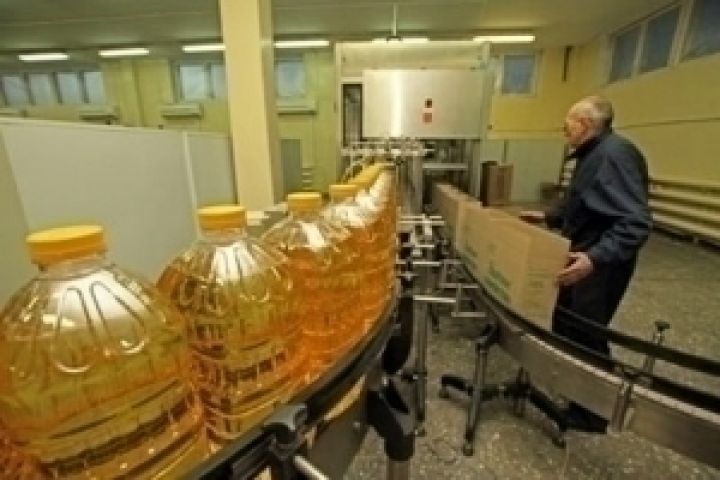 Украина отгрузит в Китай более 300 тыс. тонн подсолнечного масла
