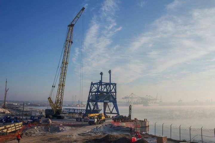 Installation of Transload shiploader by Golfetto Sangati at M.V. Cargo terminal in the STP of Yuzhny (Odesa region)